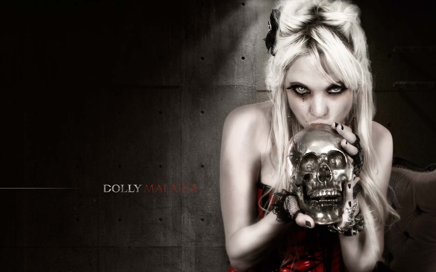 Dolly Malaria - Digital Art - Laurent Lemoigne - Donanubis - Don Anubis - Graphic Design - Logo Design - Cd Cover - Myspace Layout - Webdesign - Singer - Alternative _ Rock - Metal - Electro - Band - Geneva - Switzerland - Art - Music - Industrial - Dark - Marilyn - Manson - Skull - Latex - Fetish - Mechanic - Factory - Rust - Abandonned - Decay - Apocalypse - Doomsday - Beautiful - Woman - Alternative - Underground - Geneva - Switzerland